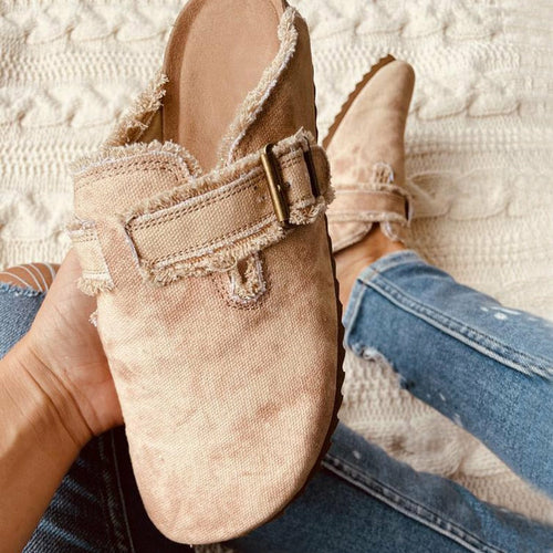 Canvas loafer back heel view